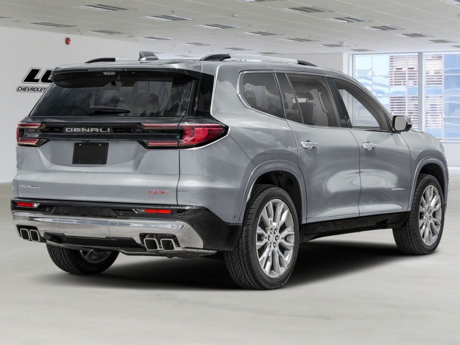 GMC Acadia Traction intégrale 4 portes Denali 2026 Argent métallisé