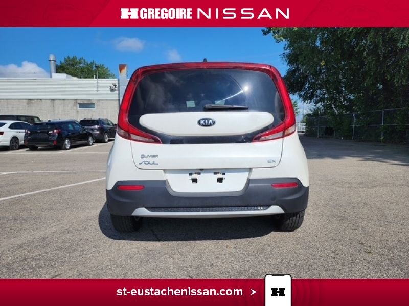 2020 Kia Soul White Laval - photo #11