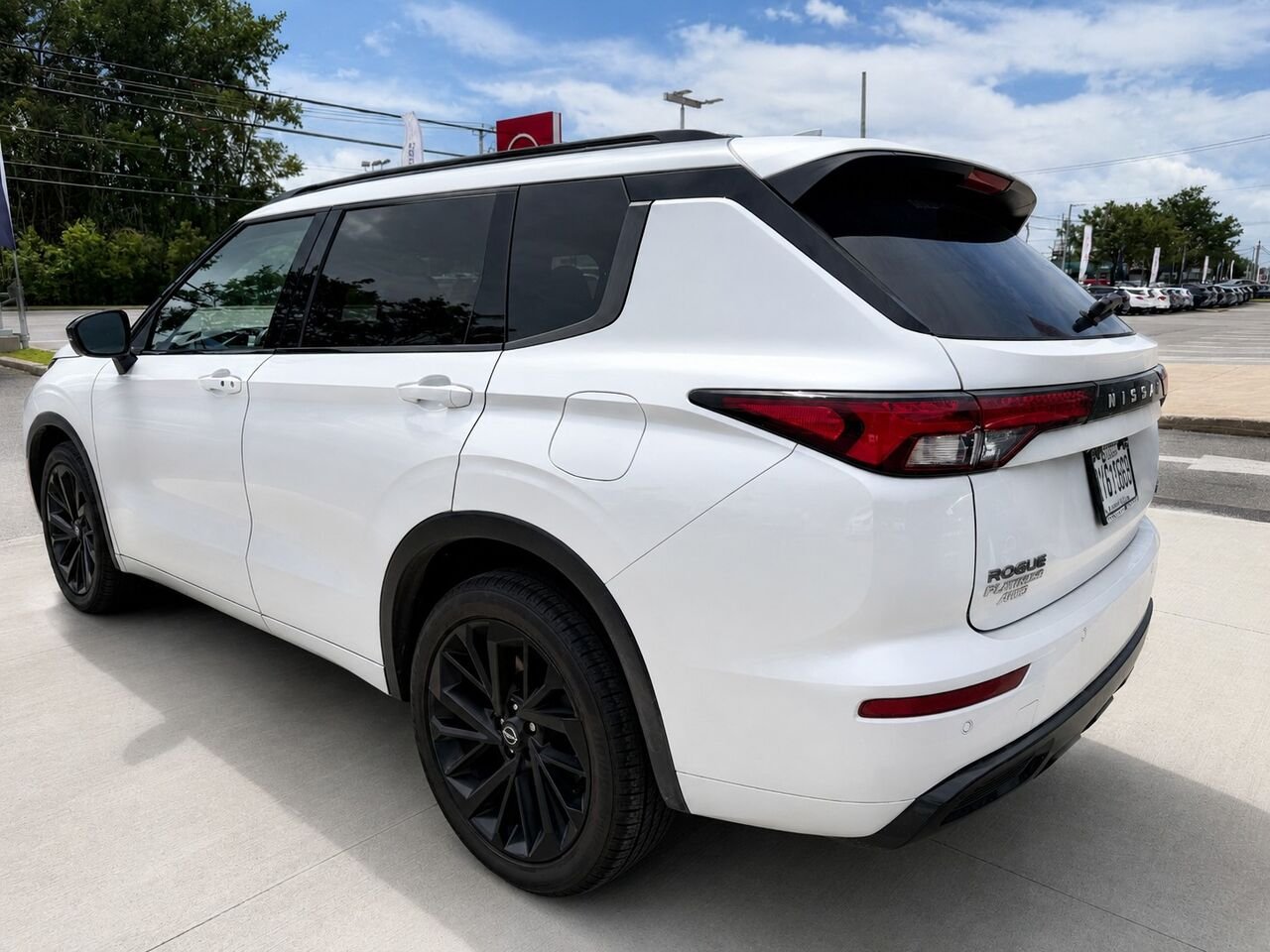 2026 NISSAN Rogue Plug-In Hybrid ROGUE PHEV PLATINE Alpine Frost Châteauguay - photo #2