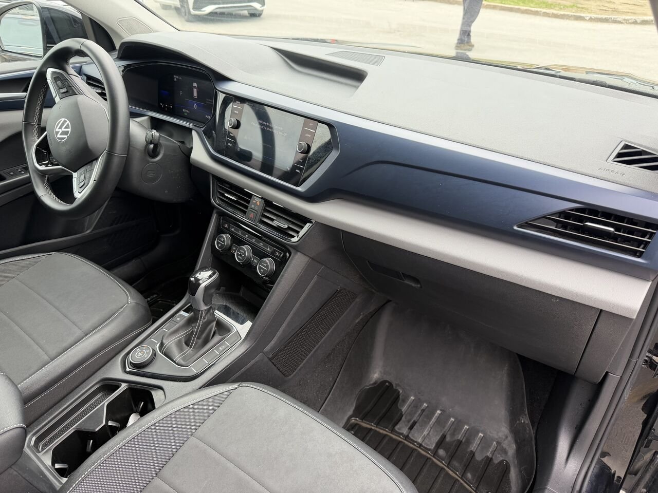 Volkswagen Taos Comfortline 4MOTION 2022 Noir Laval - photo #15