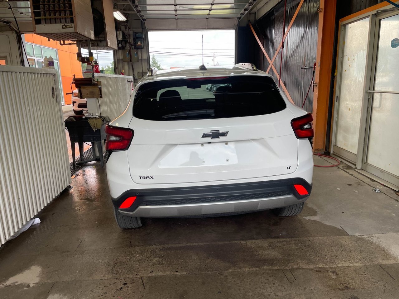 Chevrolet Trax LT *SIÈGES CHAUFF* REG ADAPT CARPLAY WIFI USB 2025 Blanc Saint-Jérôme - photo #5