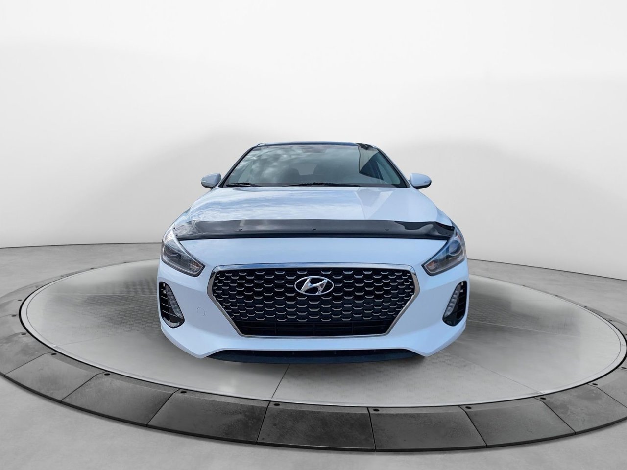 2018 Hyundai Elantra GT VIN KMHH35LE3JU007643 White Baie-Comeau - photo #4