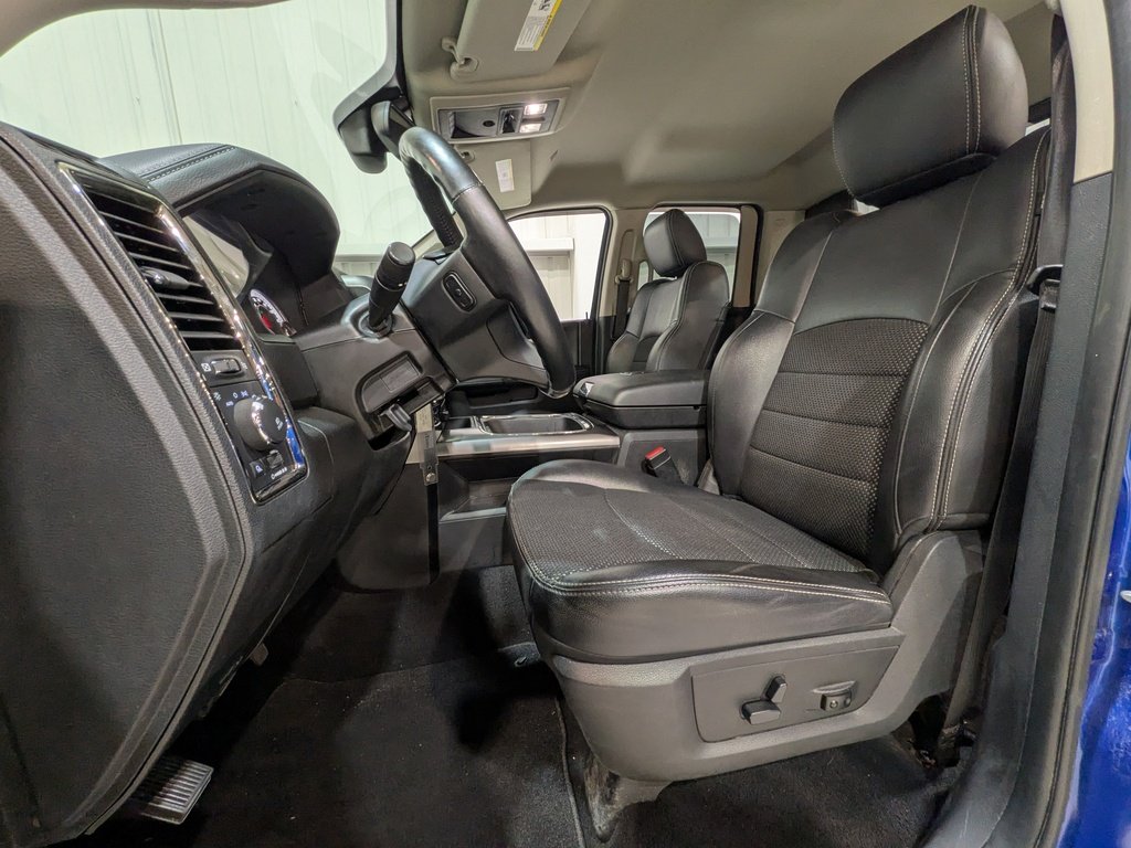 2017 Ram 1500 4WD Quad Cab 140.5" Sport Blue Val-David - photo #7