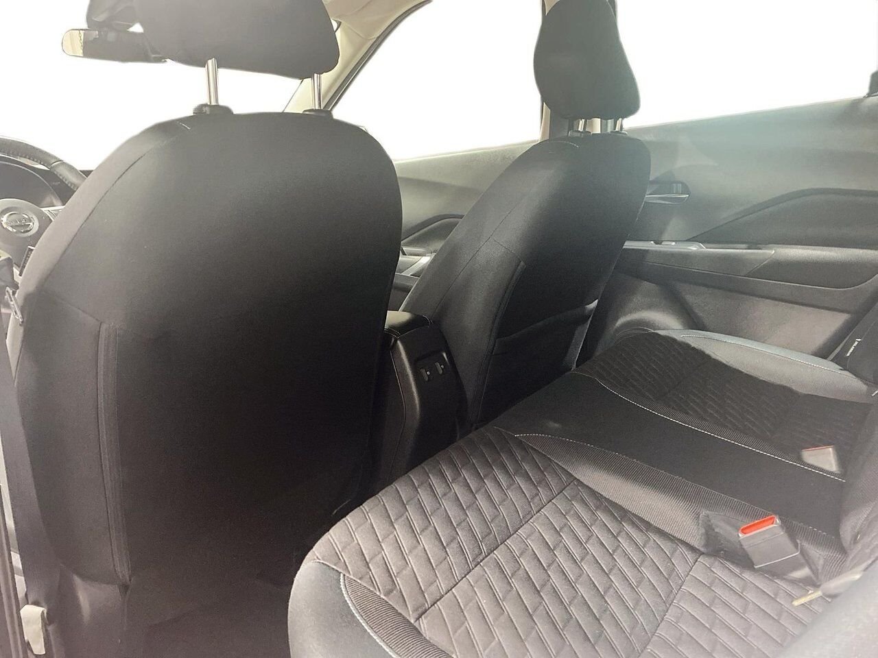 2021 Nissan Kicks VIN 3N1CP5CV4ML527676 White Baie-Comeau - photo #8