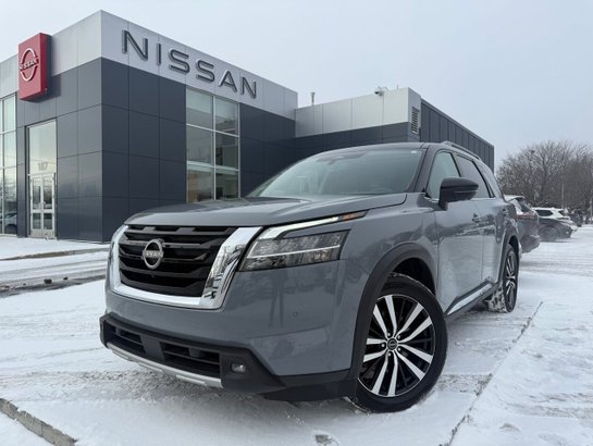 Nissan Pathfinder 2023 Gris