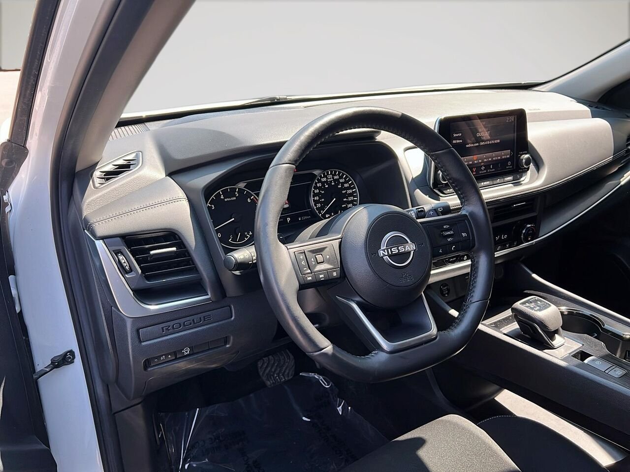 2024 Nissan ROGUE S TRACTION INTEGRALE White Québec - photo #11
