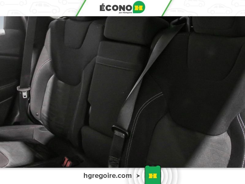 Jeep Cherokee 2019 Blanc Laval - photo #24
