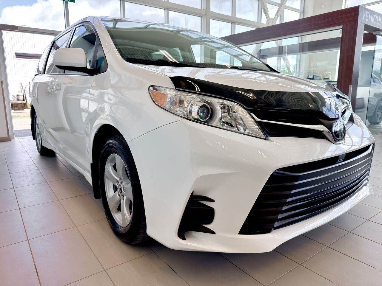 Toyota Sienna 2020 Blanc Notre-Dame-des-Prairies - photo #6
