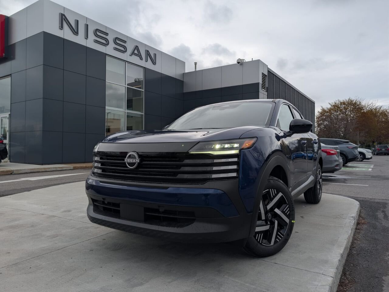 NISSAN Kicks KICKS SV AVANT 2026 Bleu foncé nacré Châteauguay - photo #0