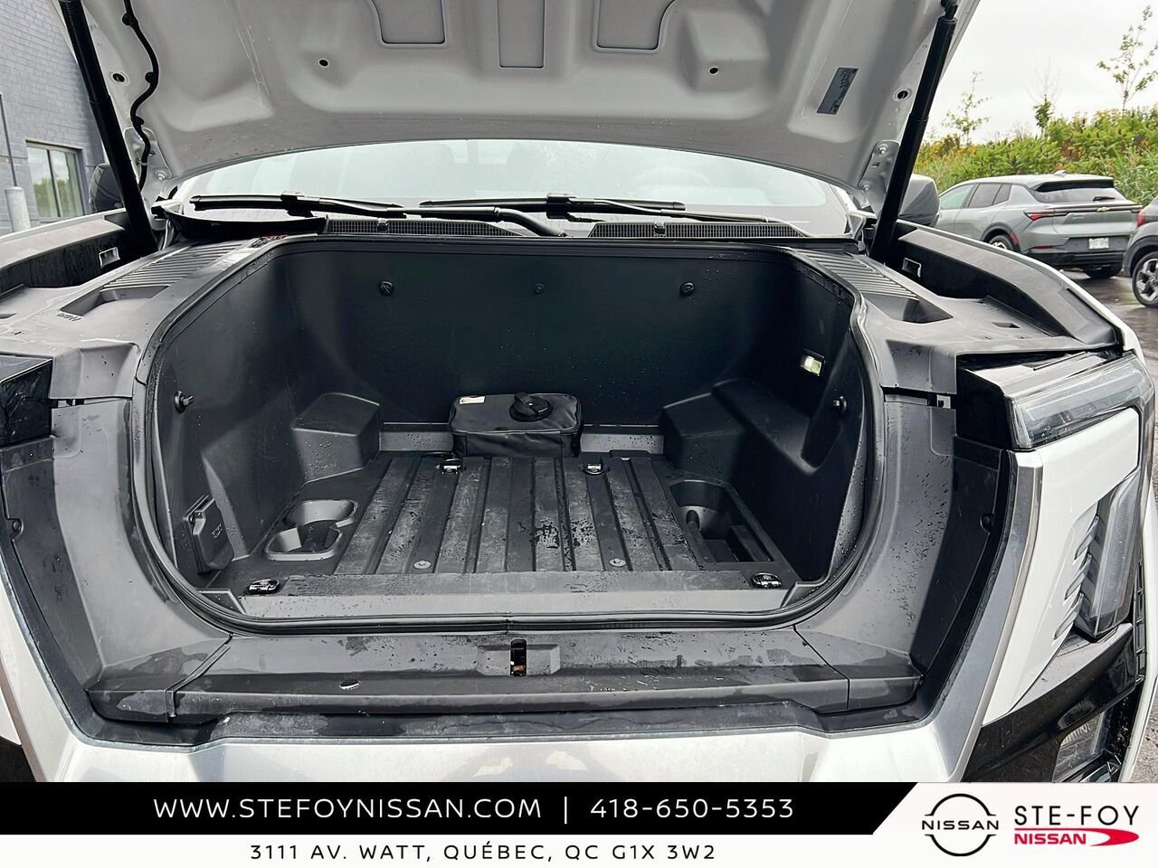 2025 GMC Sierra EV DENALI White Ste-Foy - photo #7