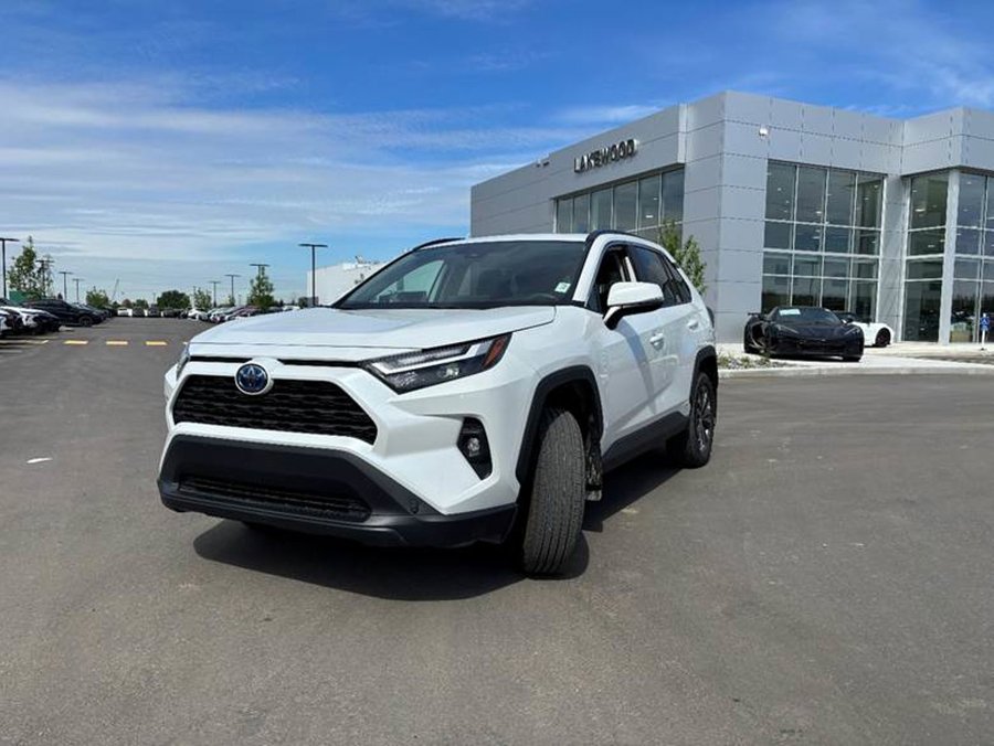 2024 Toyota RAV4 2024 White w/Black Roof