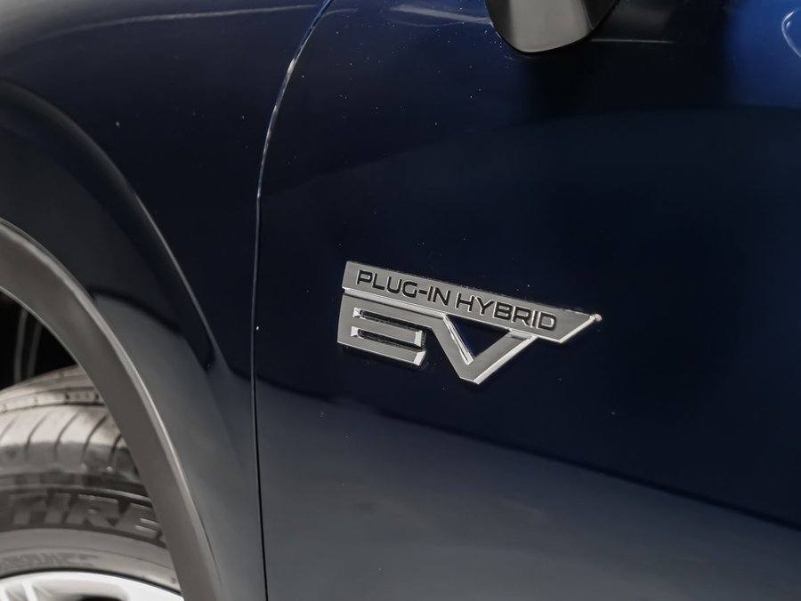 2025 Mitsubishi Outlander Plug-In Hybrid ES AWD APPLE CAR PLAY HEADLIGHT WASHER Blue