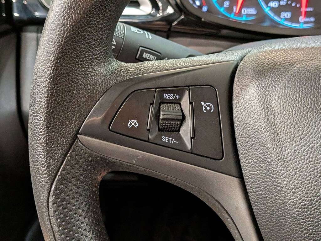 Chevrolet Spark 2022 Rouge Val-David - photo #14