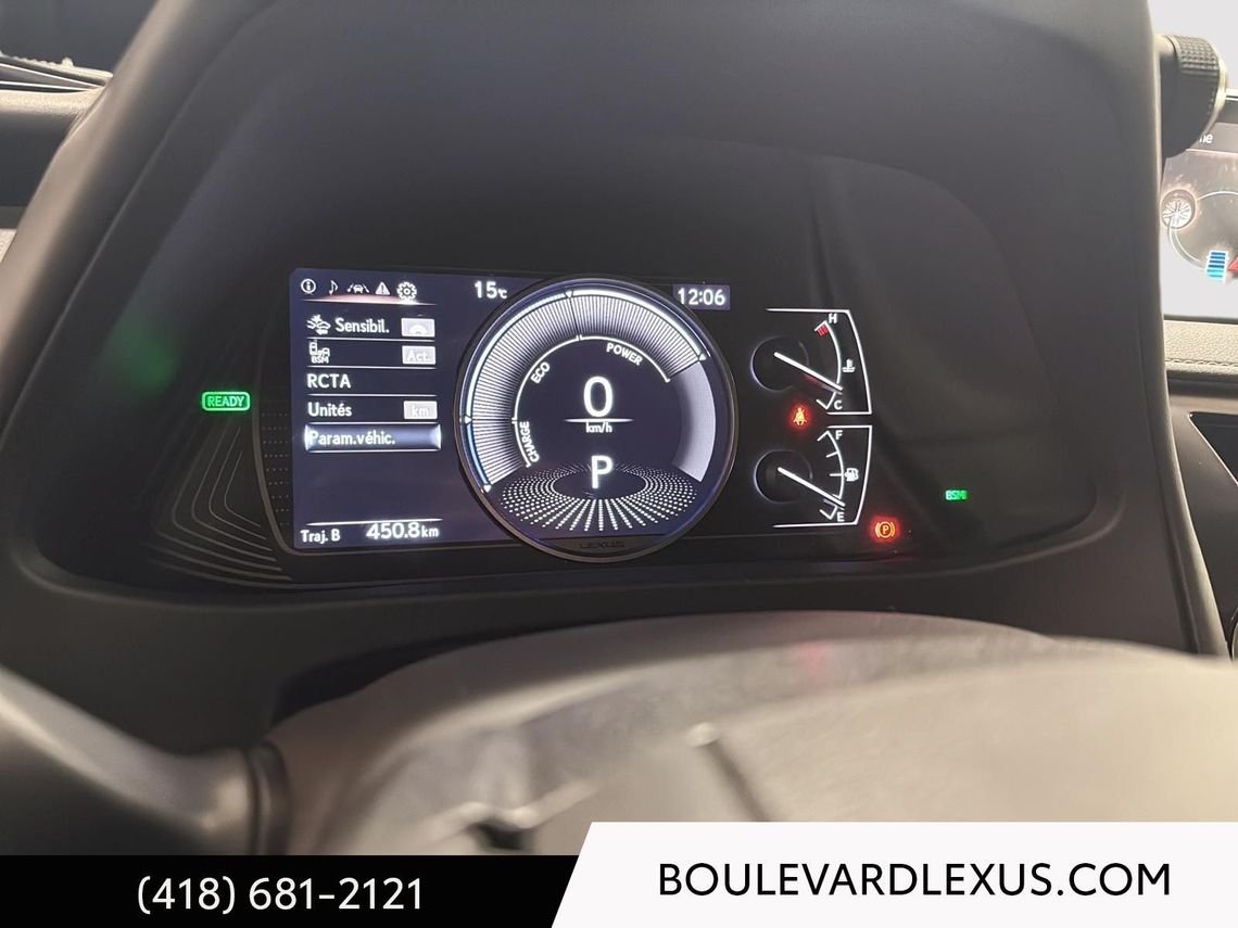 2020 Lexus UX Orange Quebec - photo #33