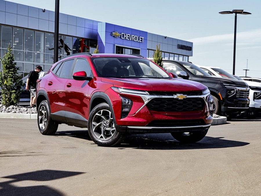 2025 Chevrolet Trax 2025 Red