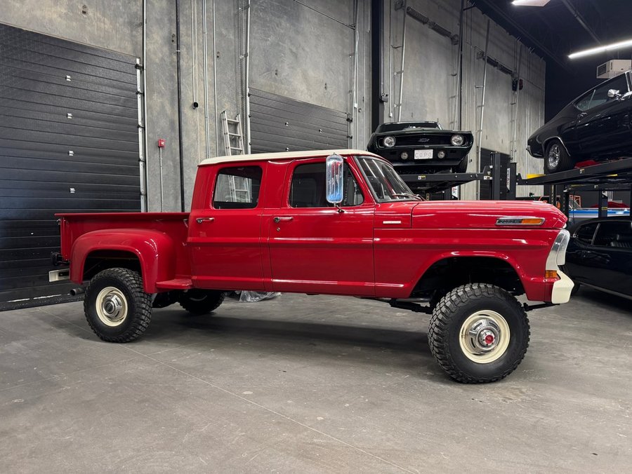 1970 Ford F-250 1970 Red