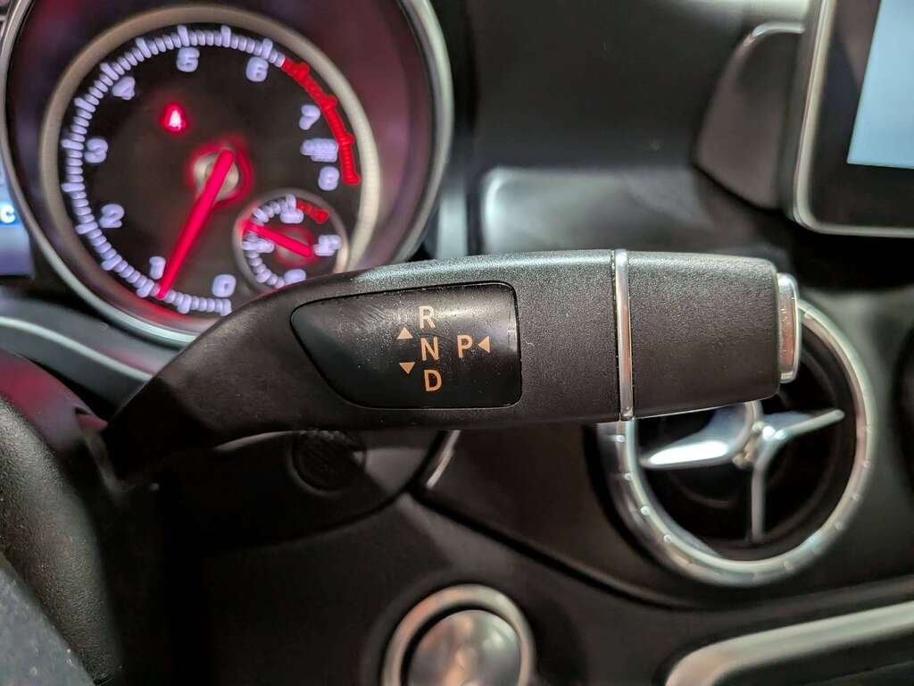 2019 Mercedes-Benz CLA CLA 250 4MATIC Coupe Black Val-David - photo #17