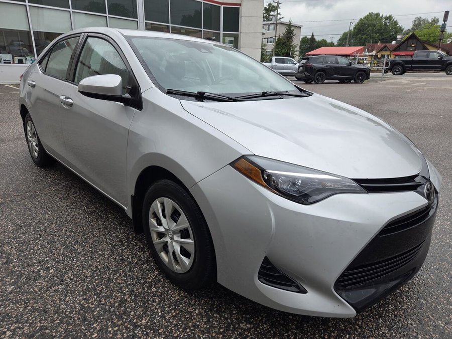2017 Toyota COROLLA 2017 Silver