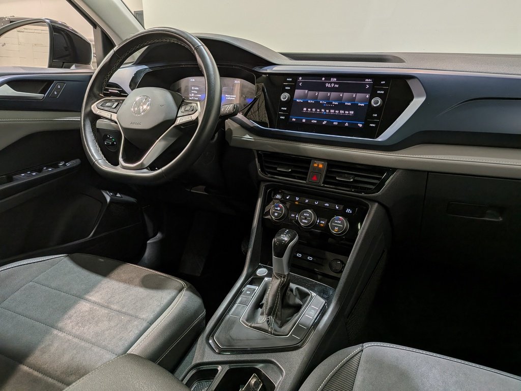Volkswagen Taos Comfortline FWD 2024 Noir Val-David - photo #17