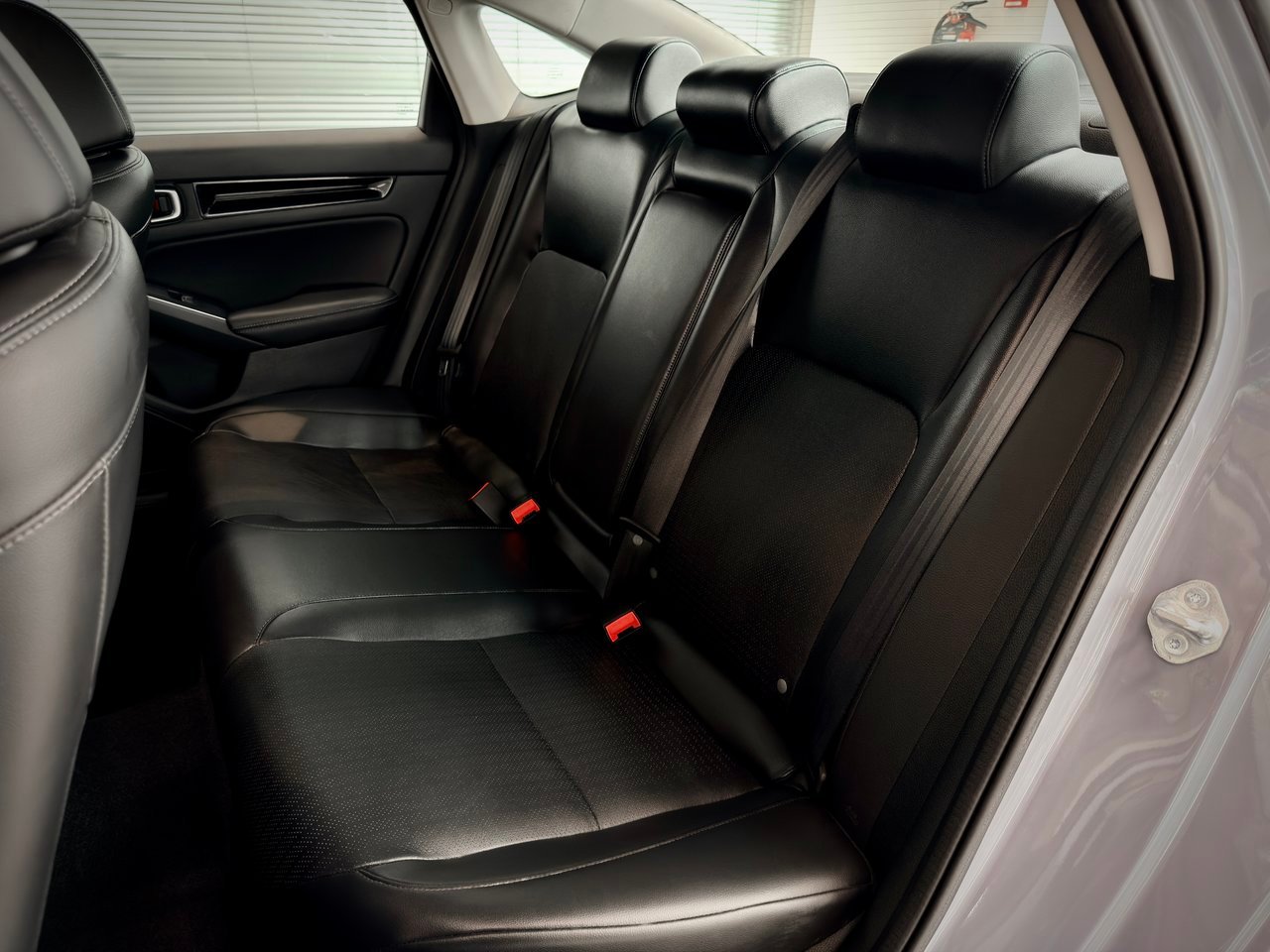 2022 Honda Civic Sedan Silver Notre-Dame-des-Prairies - photo #15