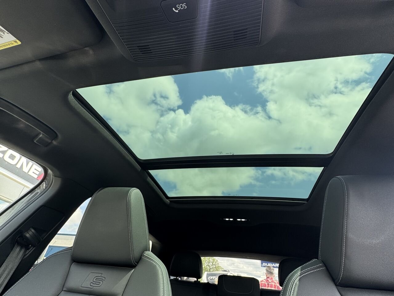 Audi Q4 e-tron 2023 Gris Granby - photo #10