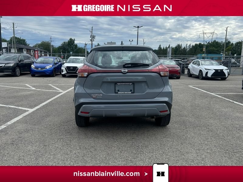 Nissan Kicks 2024 Gris Blainville - photo #13