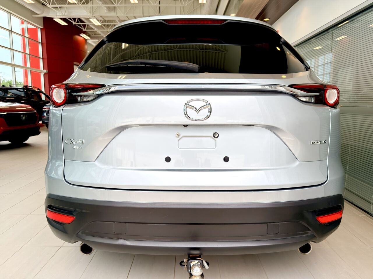 2022 Mazda CX-9 Grey Notre-Dame-des-Prairies - photo #9