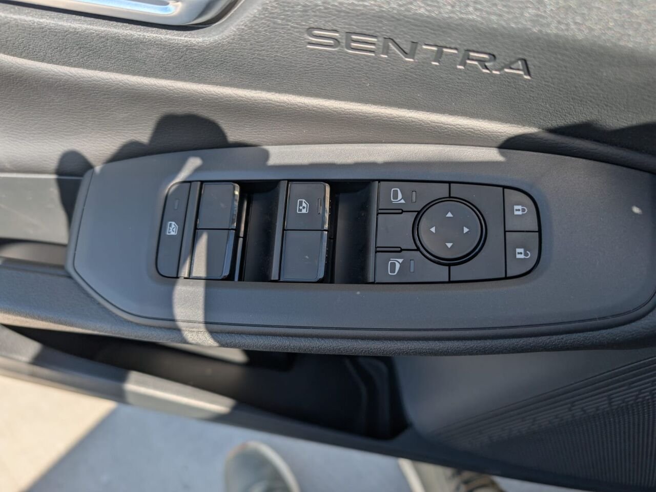 NISSAN Sentra SENTRA SV PREMIUM 2026 Bronze impérial Châteauguay - photo #23