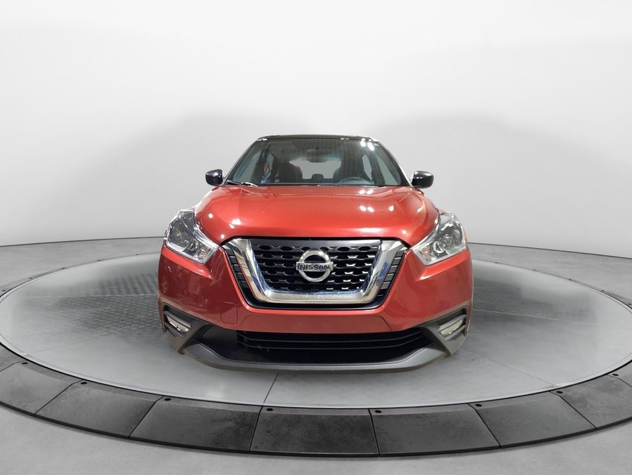 2019 Nissan Kicks 2019 Red