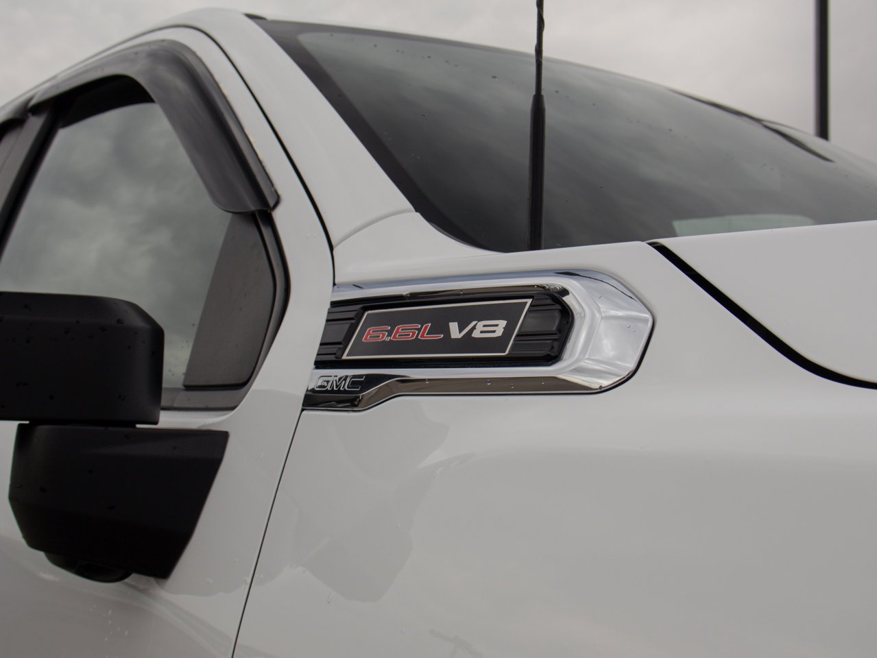 2022 GMC Sierra 2500HD 4WD Crew Cab 159 Pro White Sherwood Park - photo #15