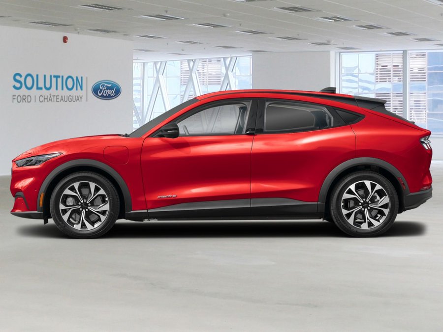 Ford Mustang Mach-E 2026 Rouge course