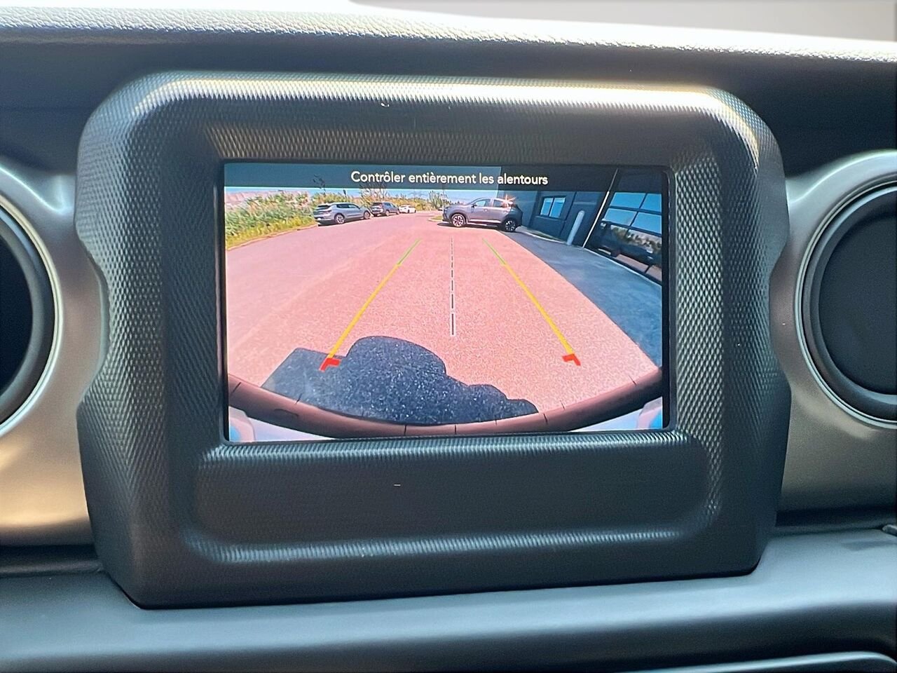 2023 Jeep Wrangler SPORT Red Québec - photo #17