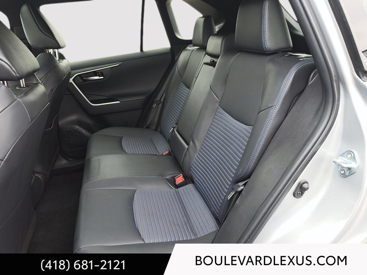 Toyota RAV4 19739A 2022 Argent Québec - photo #18