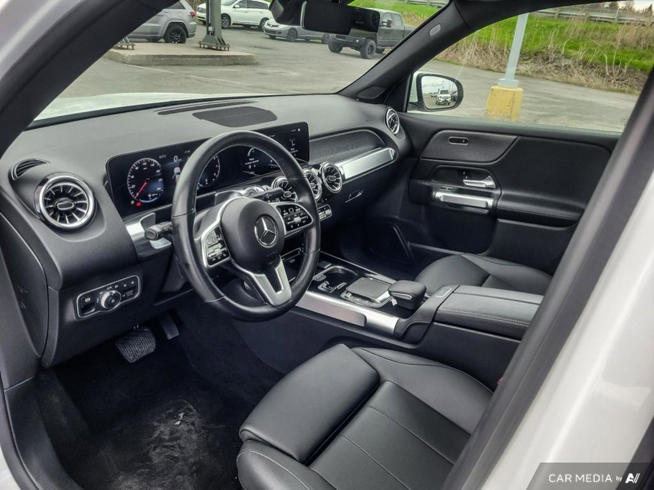 Mercedes-Benz GLB W1N4M4HB7PW310617 2023 Blanc Mirabel - photo #15