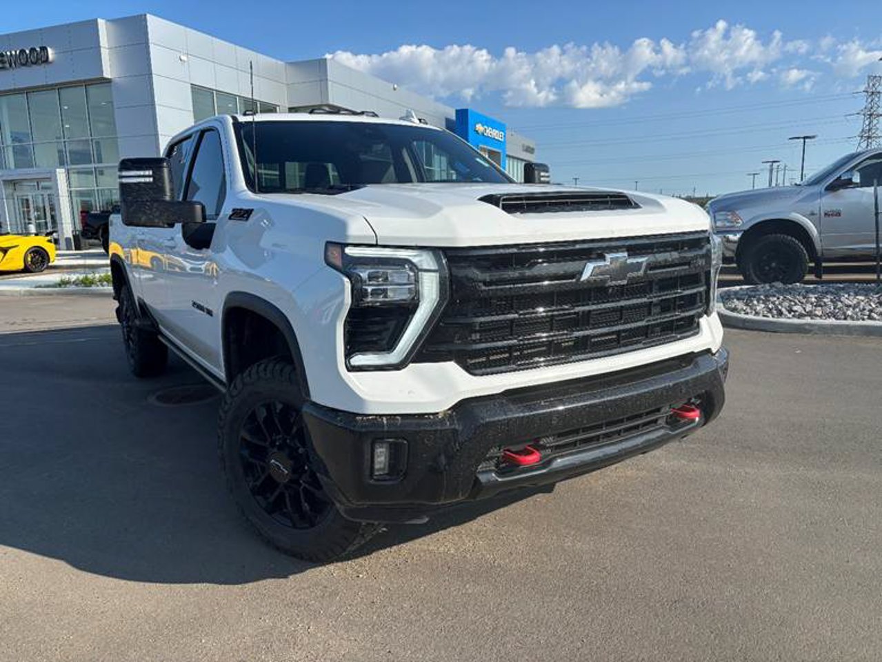 2025 Chevrolet Silverado 2500HD 4WD Crew Cab 159 LTZ White Sherwood Park - photo #1