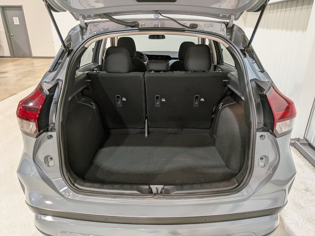 2024 Nissan Kicks SV FWD Grey Val-David - photo #8