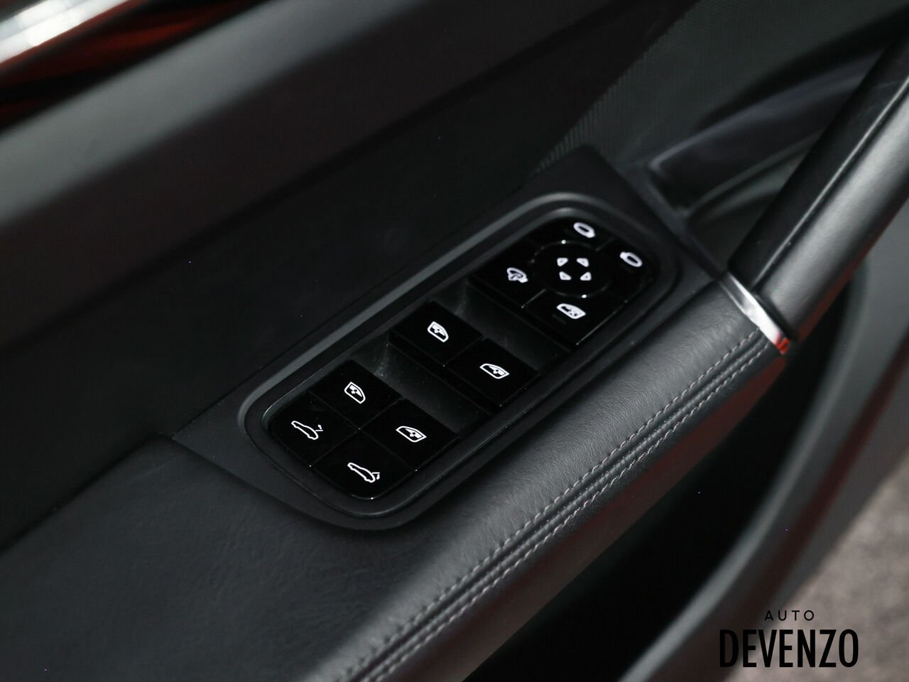 2020 Porsche Cayenne Orange Saint-Eustache - photo #12