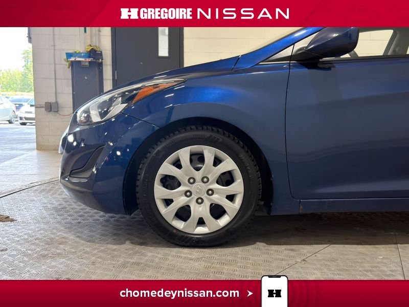 Hyundai Elantra 2016 Bleu Blainville - photo #11
