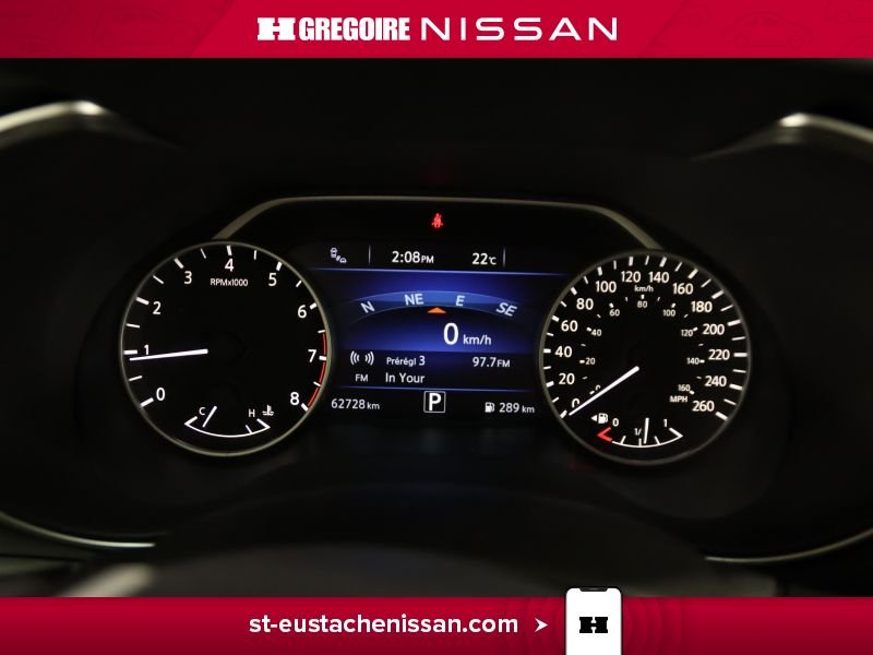 2017 Nissan Maxima White Laval - photo #26