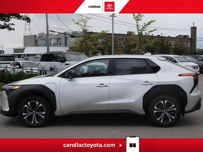 2025 Toyota BZ4X Silver Laval - photo #5
