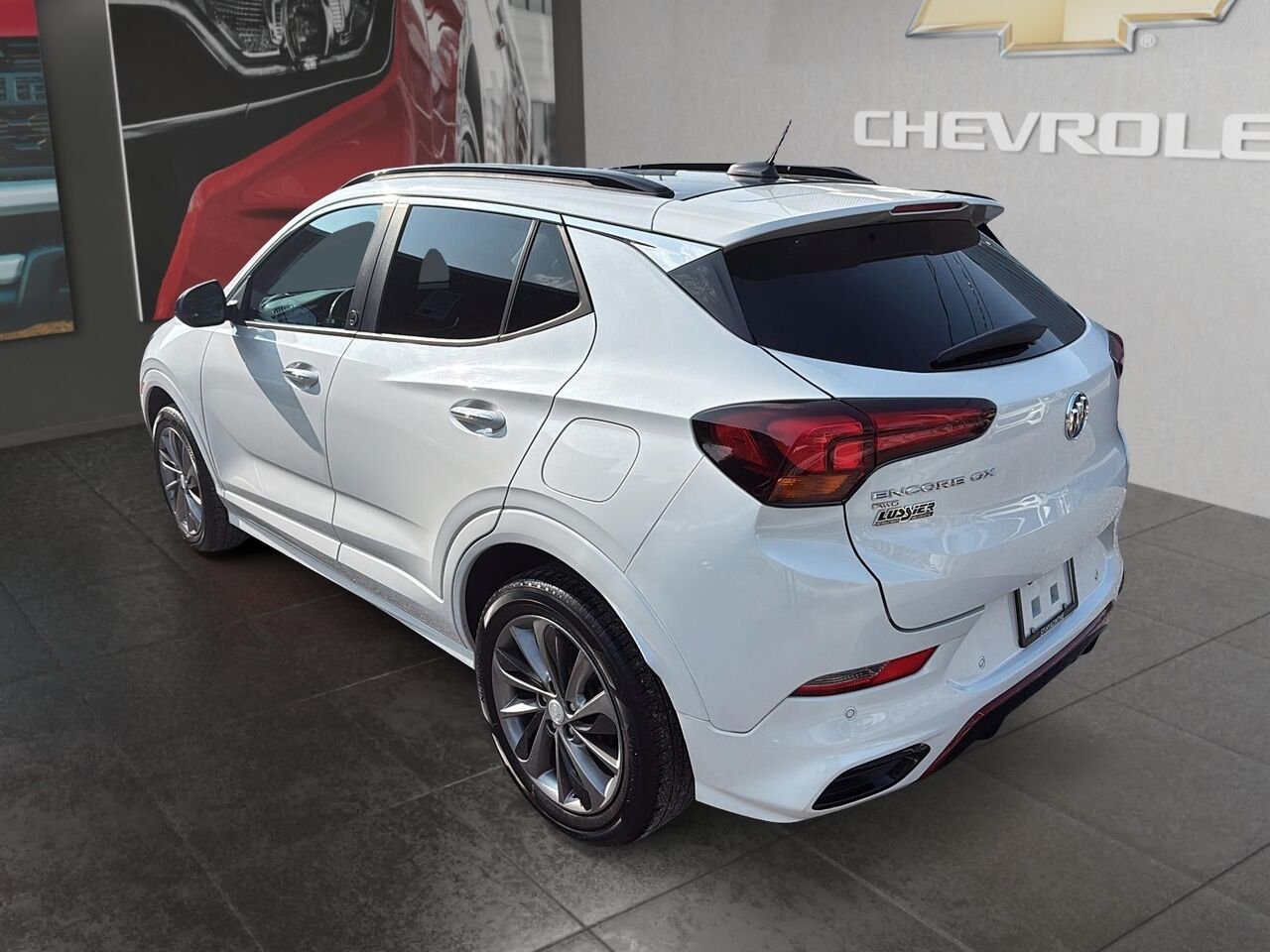 BUICK ENCORE SPORT TOURING 2020 Blanc Saint-Hyacinthe - photo #3