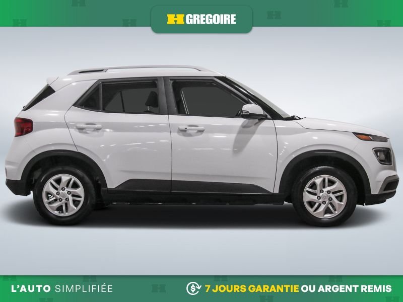 Hyundai Venue 821177 | Preferred AUTO A/C GR ELECT MAGS CAM RECUL BLEUTOO 2022 Blanc Laval - photo #10