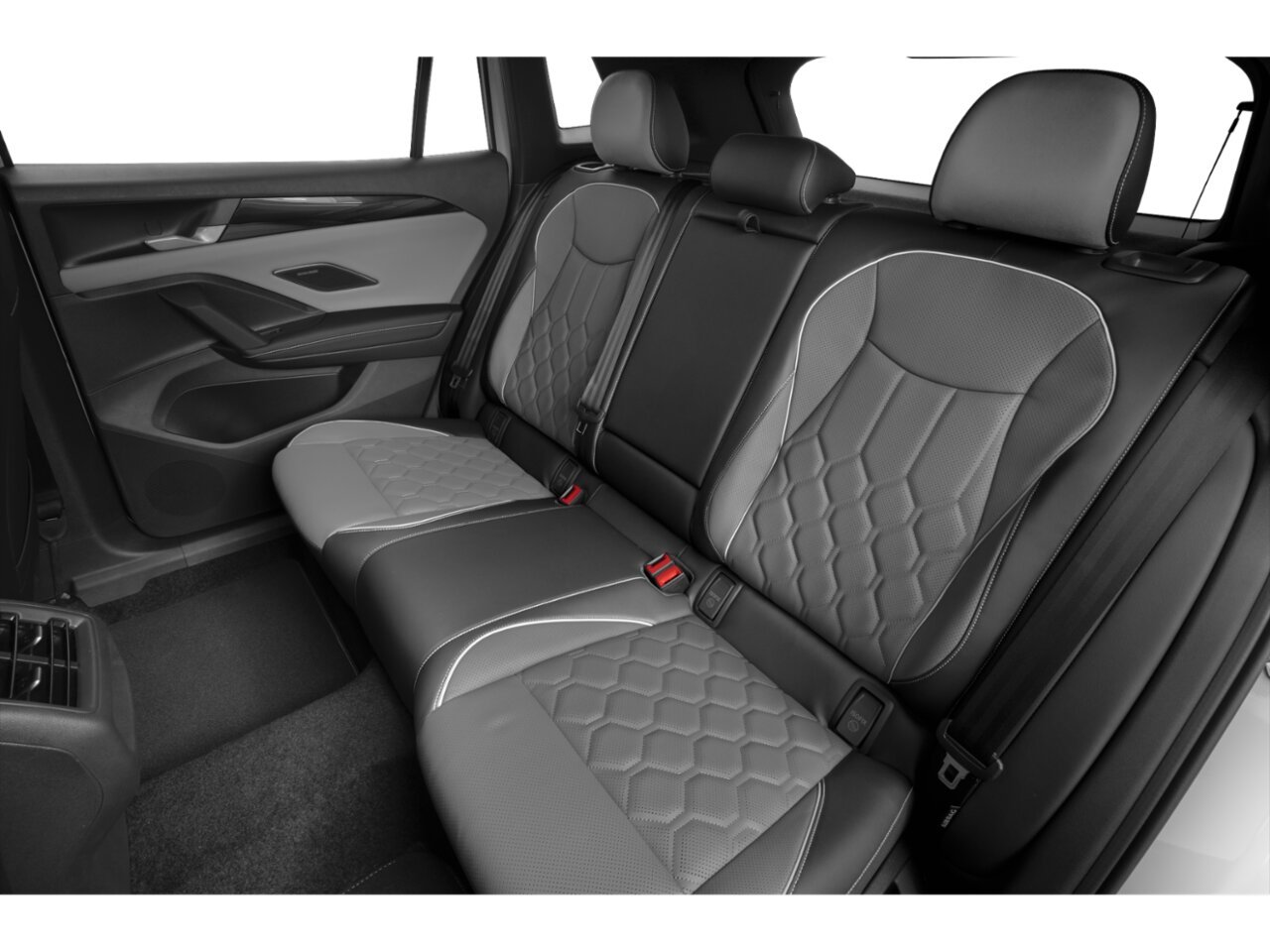2026 Volkswagen Tiguan Deep Black Pearl Rouyn-Noranda - photo #11