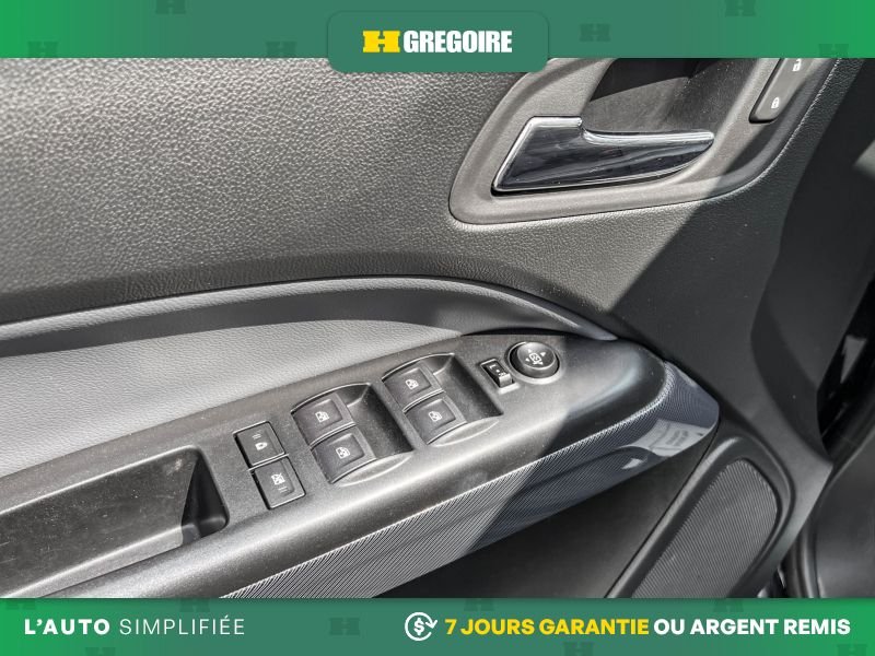 Chevrolet Colorado 2022 Noir Laval - photo #16