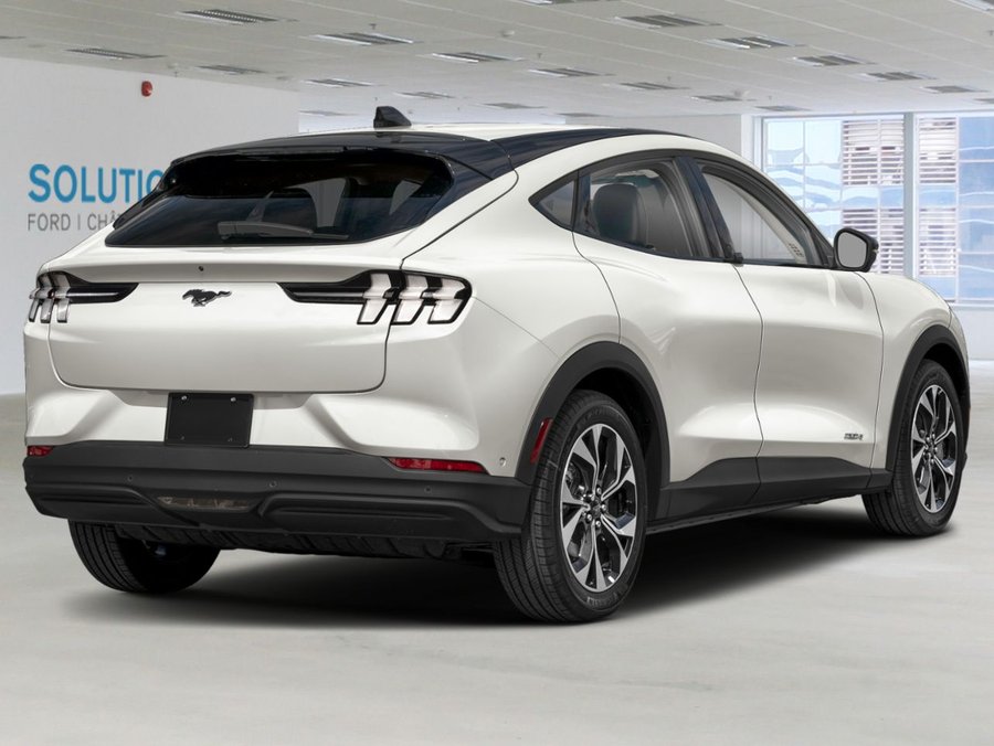 Ford Mustang Mach-E 2026 Blanc astral métallisé trois couches