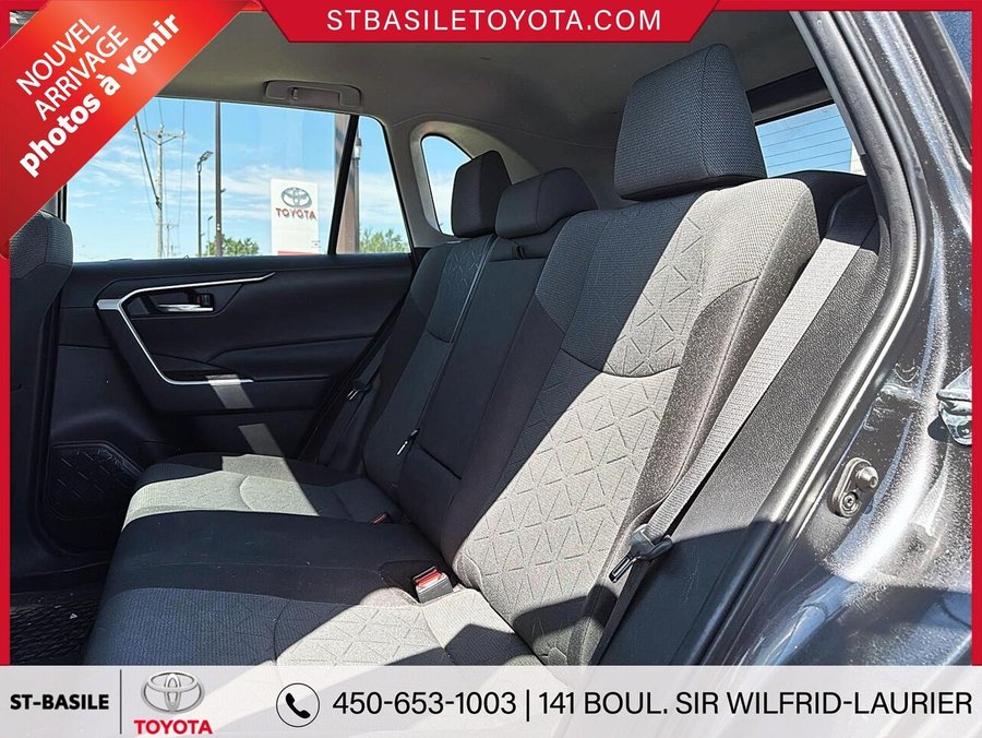 TOYOTA RAV4 2022 2022 Gris magnétique métallisé
