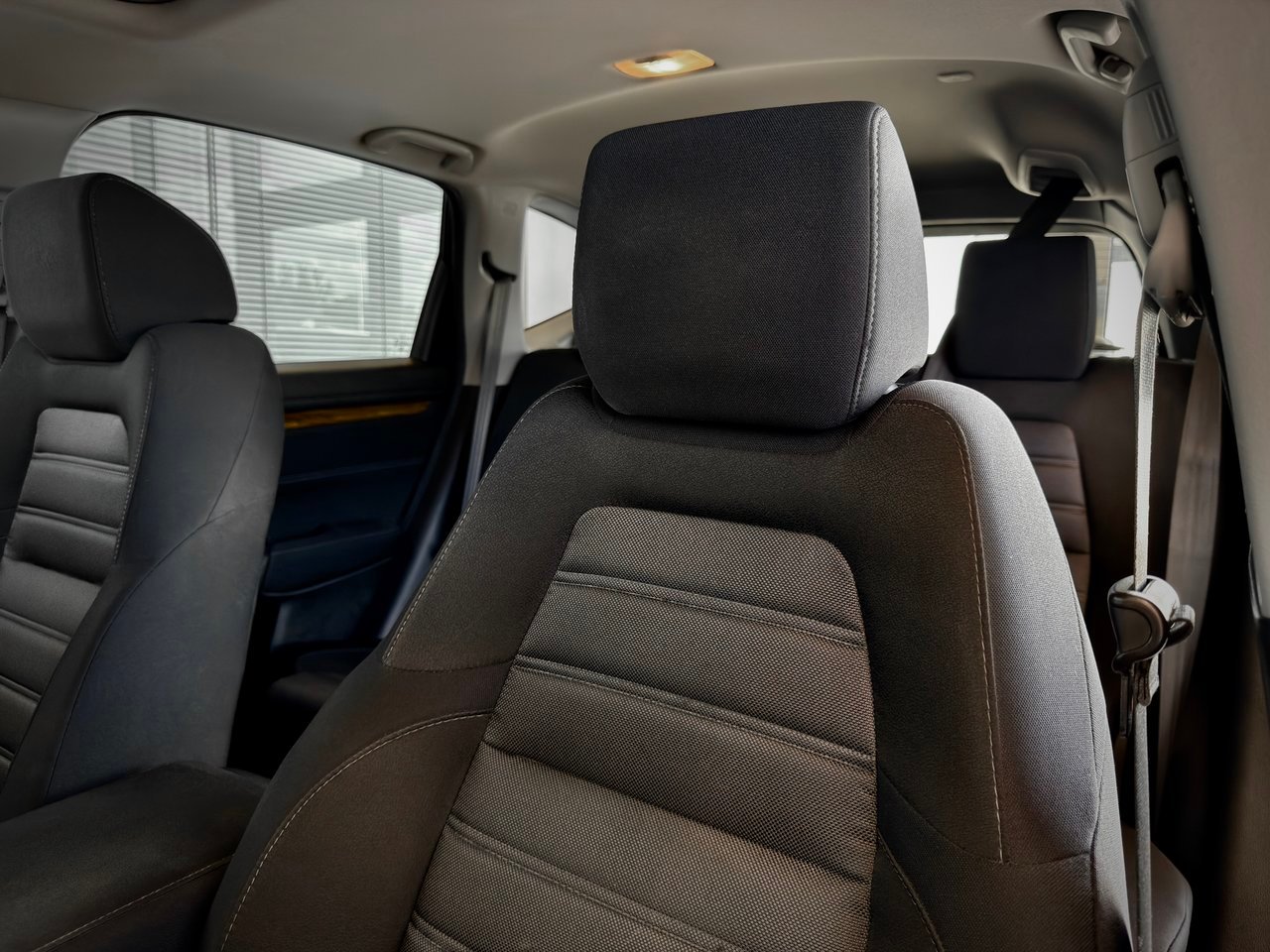 2019 Honda CR-V Blue Notre-Dame-des-Prairies - photo #18