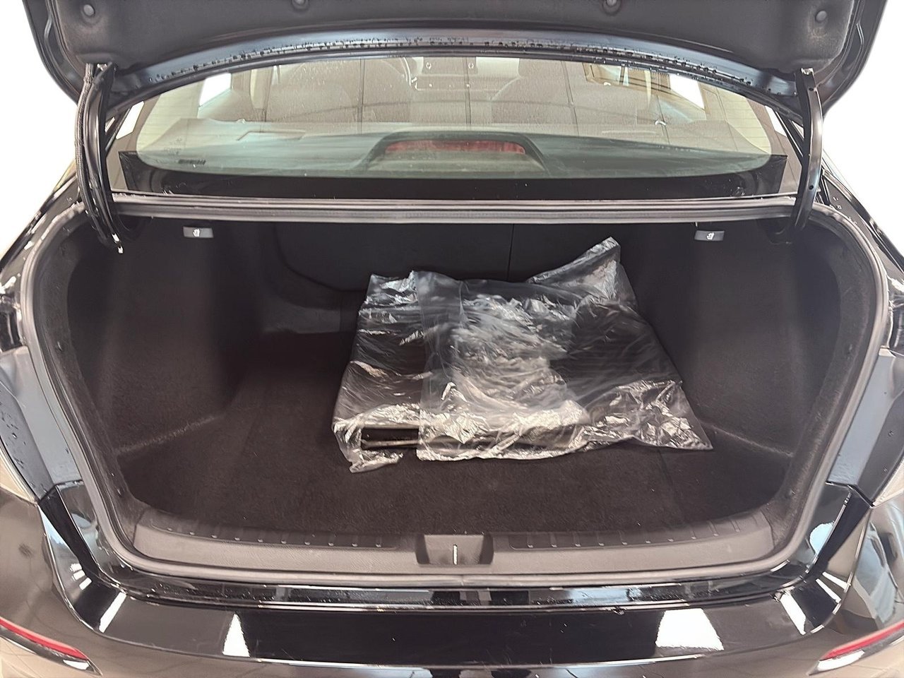 2023 Honda Civic Sedan VIN 2HGFE2F33PH112484 Black Baie-Comeau - photo #5