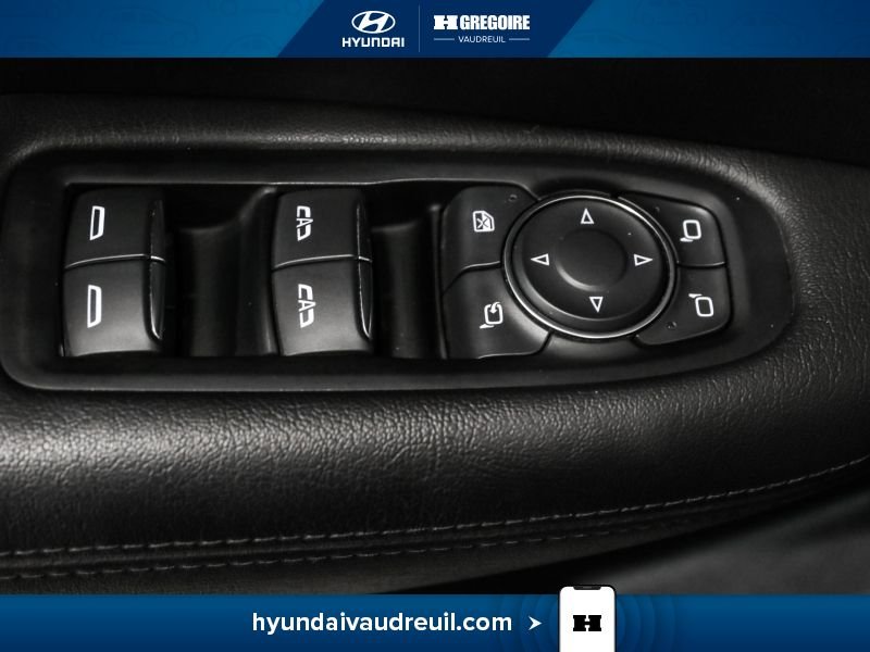 2018 Cadillac XT5 Black Blainville - photo #16