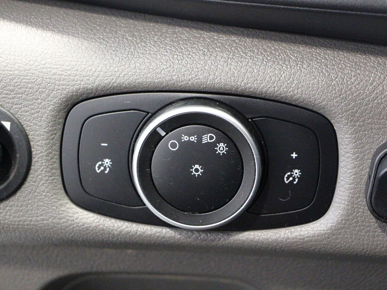 Ford Transit fourgon utilitaire 2020 Blanc Saint-Eustache - photo #16